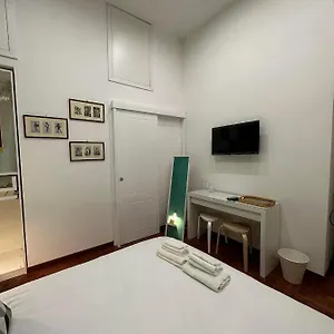 https://bnb-la-stanza-di-eleonora.hotels-amalfi.com